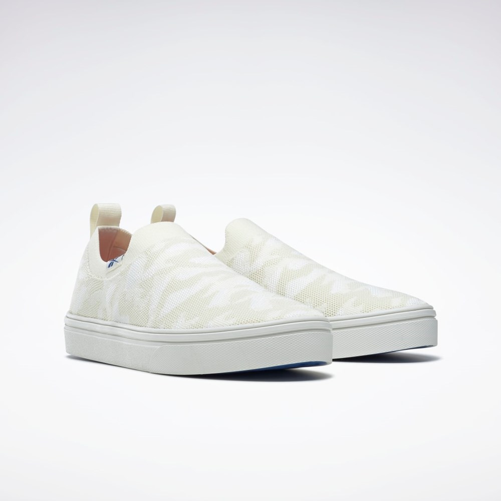 Chalk / Classic White / White Reebok OnLux Slip-On Shoes | GZ6384