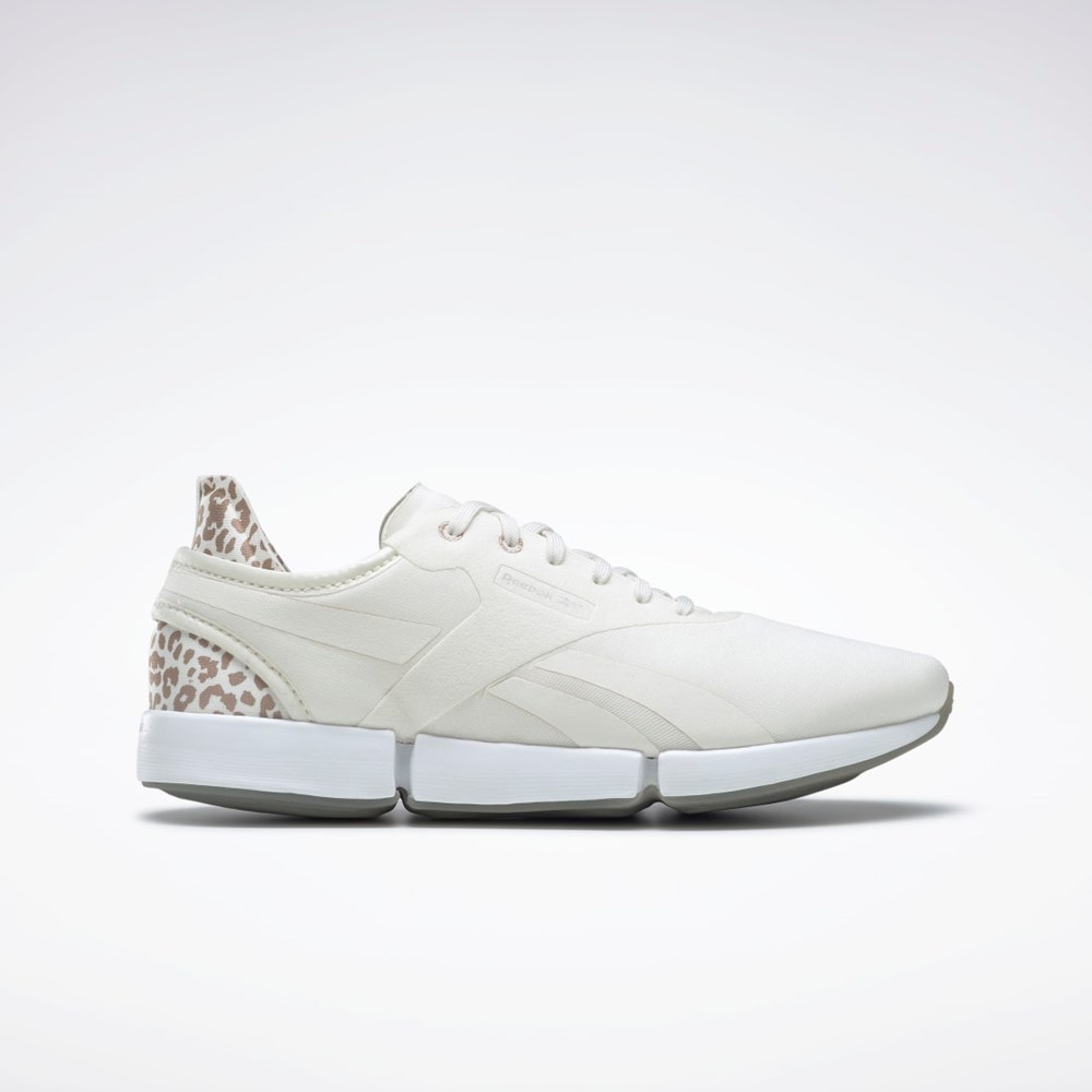 Chalk / Rose Gold / Ftwr White Reebok DailyFit DMX 2 Shoes | GX1522