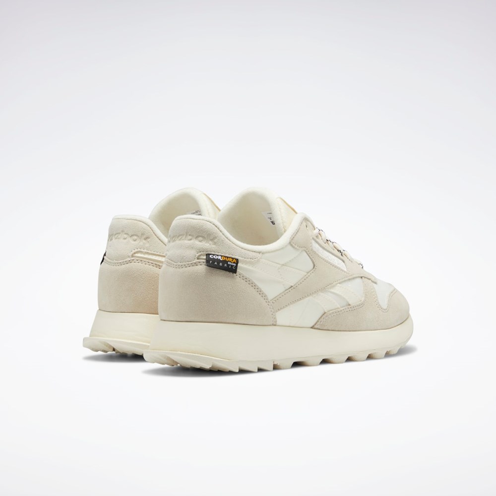 Classic White / Classic White / Stucco Reebok Classic Leather Shoes | GY1527