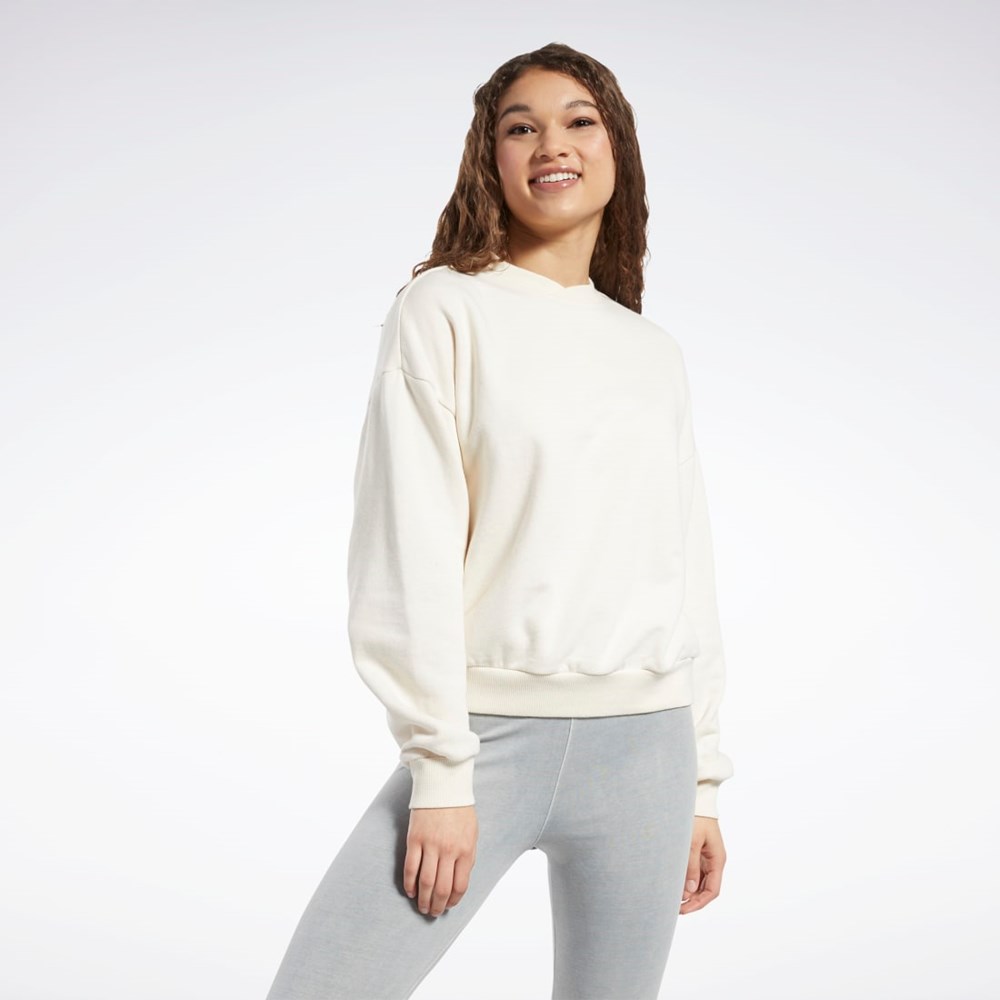 Non-Dyed Reebok Classics Natural Dye Sweatshirt | HH9696