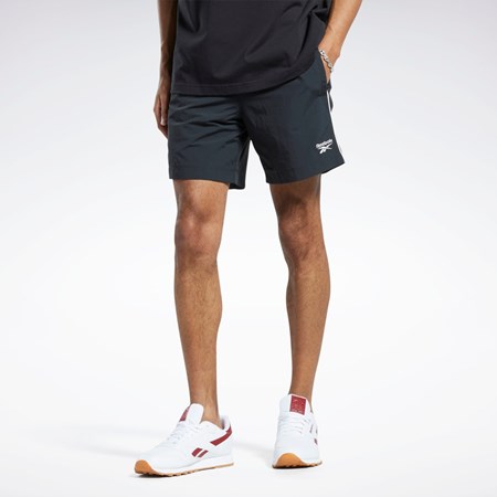 Night Black / Night Black Reebok Classics Vector Shorts | HI4624